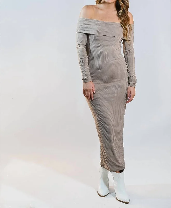 So In Love Dress In Grey