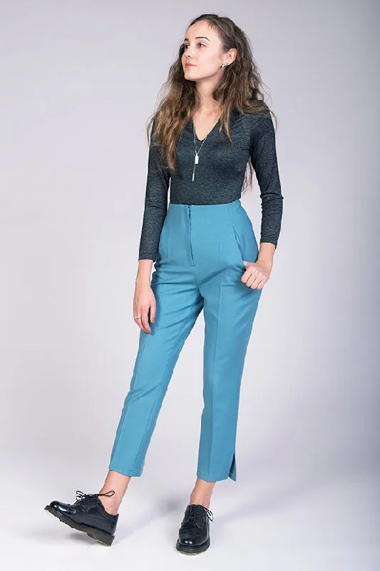 Tyyni Cigarette Trousers - Named Clothing - Sewing Pattern Trousers chic fashionable Tyyni Cigarette Trousers - Named Clothing - Sewing Pattern Trousers chic fashionable