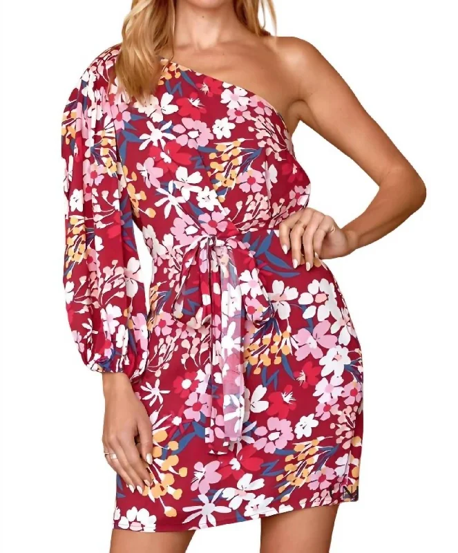 Donna One Shoulder Floral Dress - Plus In Dark Magenta