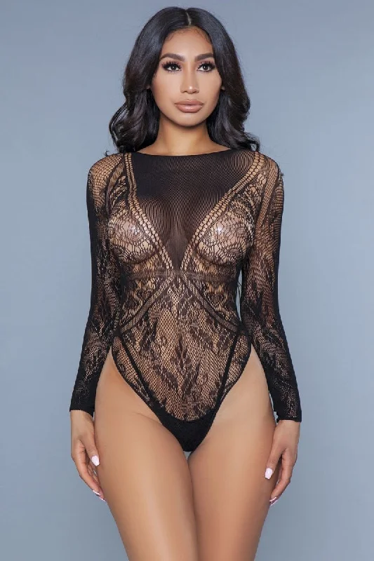 Heart Shape Detail With Floral Lace Bottom/sleeves Bodysuit. Stylish Bodysuit with Adjustable Straps Heart Shape Detail With Floral Lace Bottom/sleeves Bodysuit. Stylish Bodysuit with Adjustable Straps