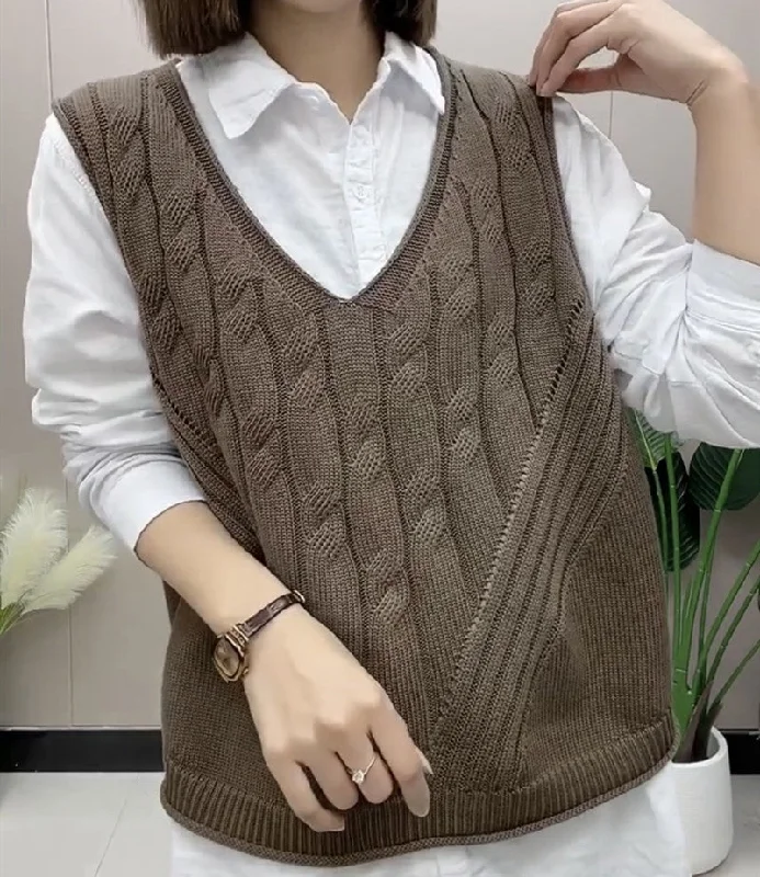 Dark khaki