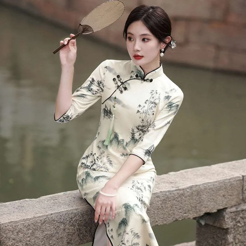 Modern Chinese Qipao, Chinese Cheongsam Dress, Evening Dresses, Ball Gowns, floral Dresses, 3/4 sleeve Boat Neckline Classic Modern Chinese Qipao, Chinese Cheongsam Dress, Evening Dresses, Ball Gowns, floral Dresses, 3/4 sleeve Boat Neckline Classic