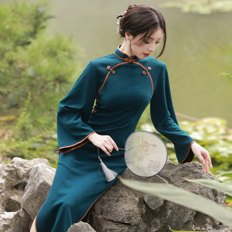 Modern Chinese Qipao, Chinese Cheongsam, Blue qipao, evening Dress, Ball Gown,3/4 sleeve, mandarin collar Tunics Short Trendy Modern Chinese Qipao, Chinese Cheongsam, Blue qipao, evening Dress, Ball Gown,3/4 sleeve, mandarin collar Tunics Short Trendy