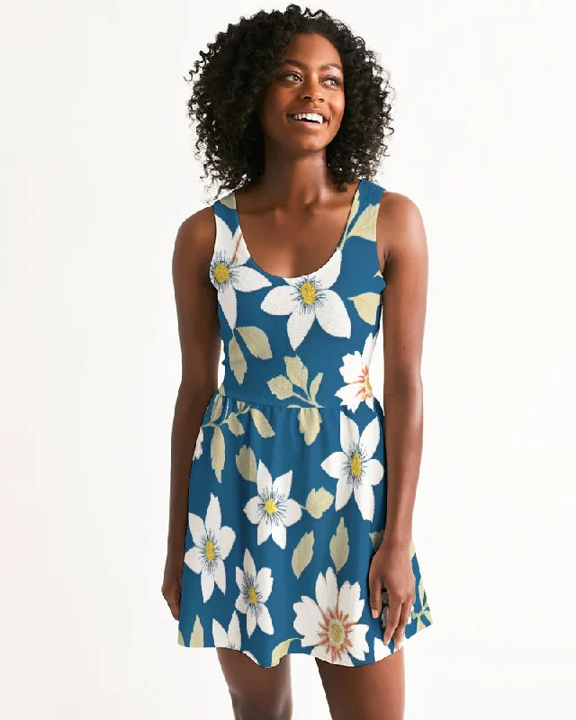 Dark blue background and white flower pattern Women's All-Over Print Scoop Neck Skater Dress Tunics Wedding white Dark blue background and white flower pattern Women's All-Over Print Scoop Neck Skater Dress Tunics Wedding white